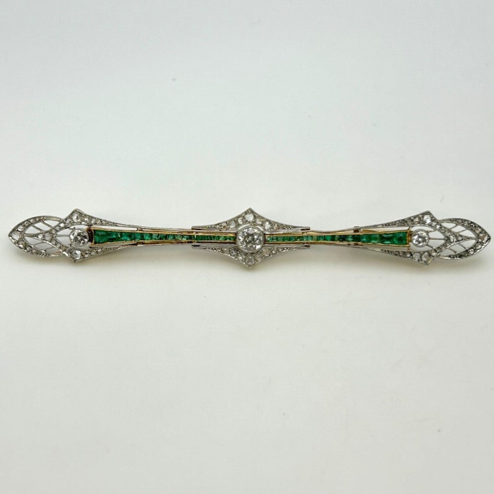 Miscellaneous Emerald Diamond Brooch White Gold