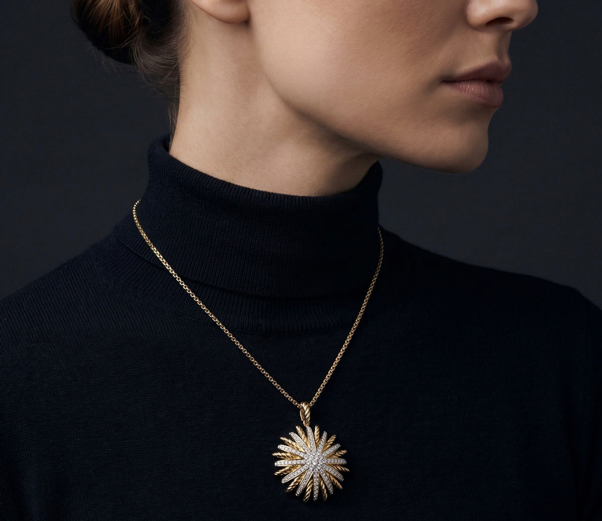 David Yurman 18K Yellow Gold Starburst Pendant Necklace 2ct Diamond