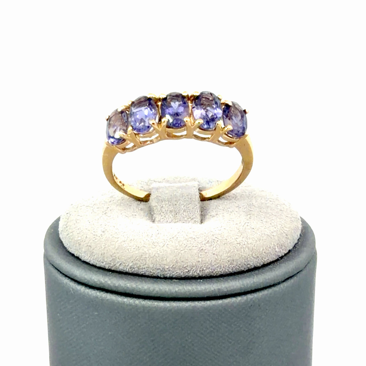 10K Yellow Gold Iolite Gemstone Ring 1.95 CTW Size 9 Classic Fine Jewelry