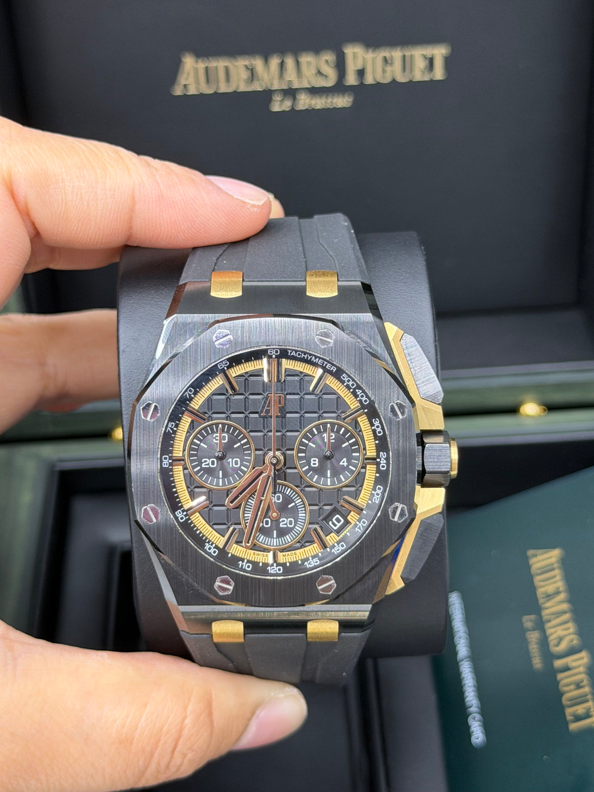 Audemars Piguet Offshore Selfwinding Chronograph Ceramic Watch