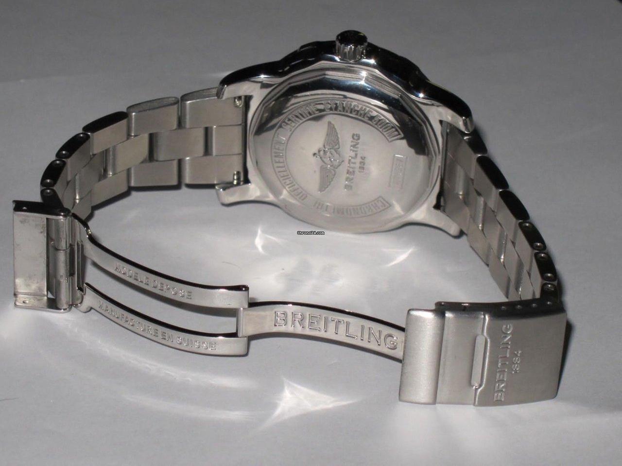 Breitling Colt 44 Quartz Men's Watch With Steel Case and Strap Authentic Luxury Timepiece