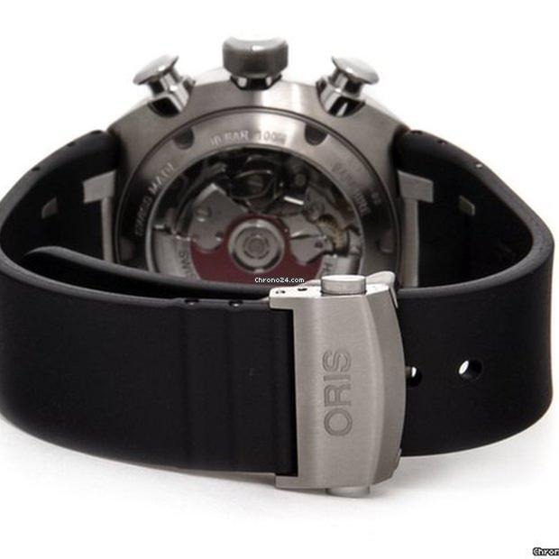 Oris TT3 Automatic Men's Watch Titanium Case With Rubber Strap Authentic Luxury Timepiece