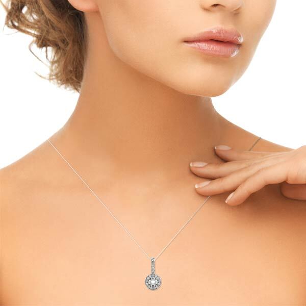 18K White Gold Pendants Halo With 0.95 TCW Diamond (SI1-SI2, G-H)