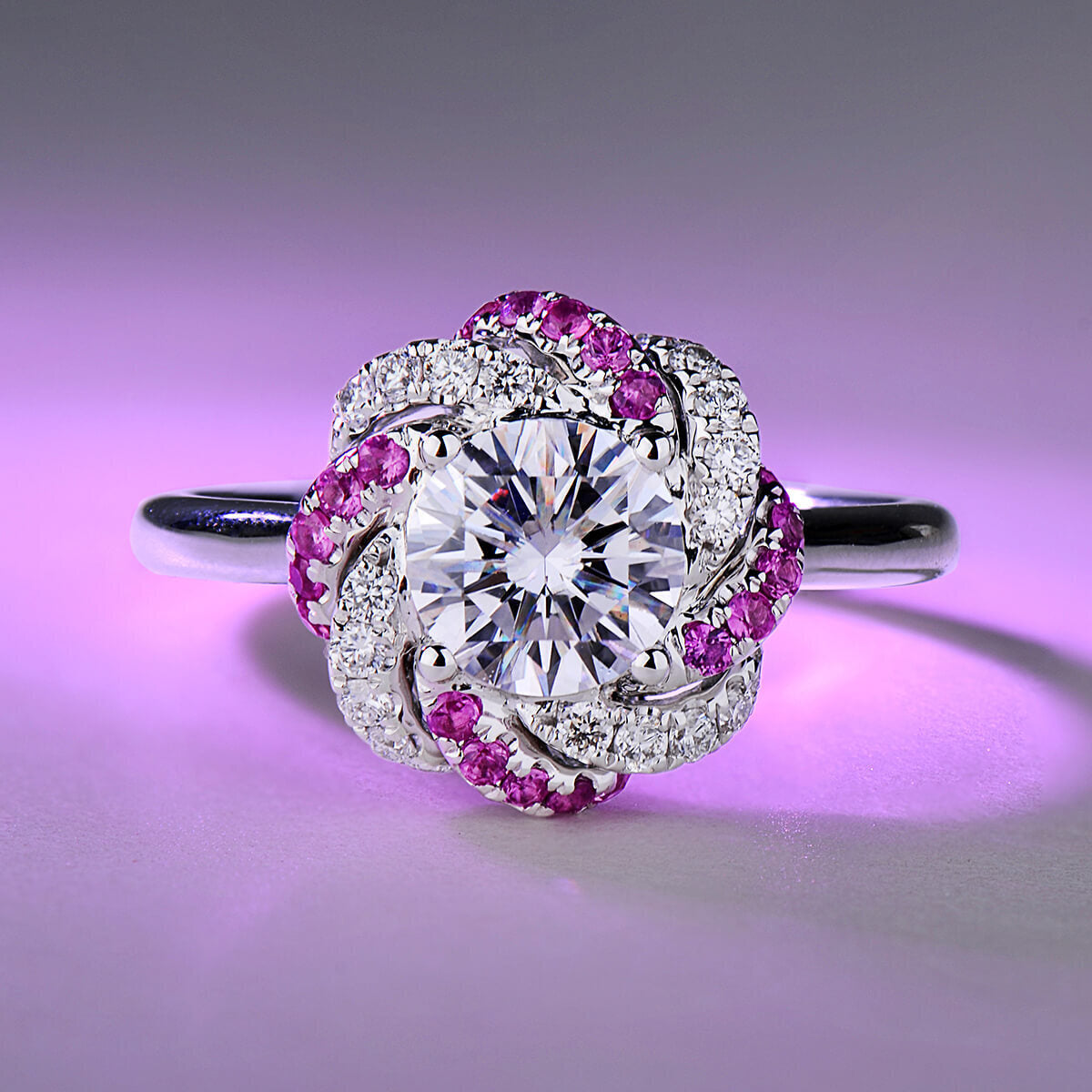 18K White Gold Statement Ring With 1.00 TCW Round Shape Natural Diamond, GIA Certified