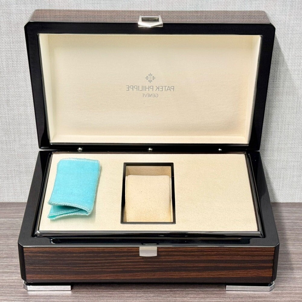 Patek Philippe Nautilus 7118/1200A-001 Stainless Steel