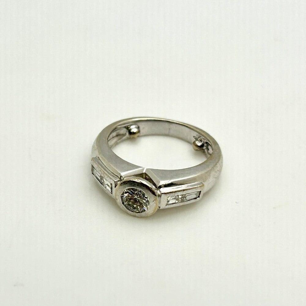 Miscellaneous Diamond Ring White Gold