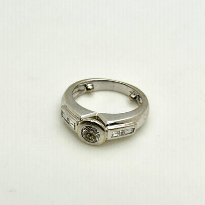 Miscellaneous Diamond Ring White Gold