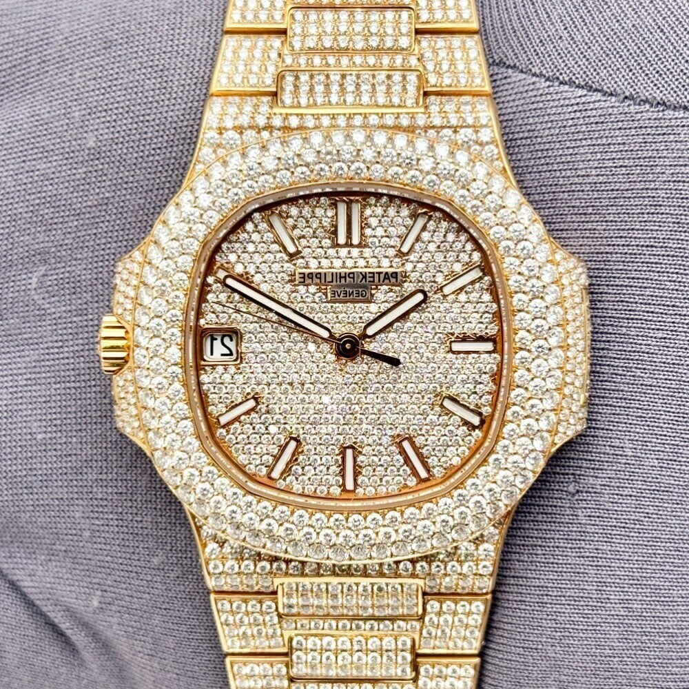 Patek Philippe Nautilus 5711/1R-001 Rose Gold