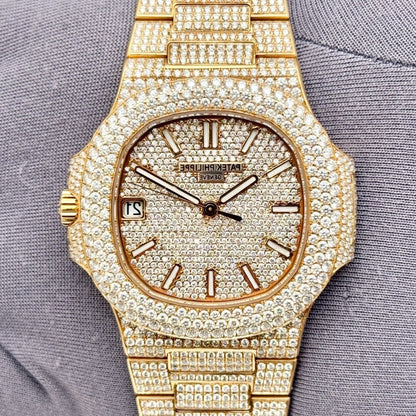 Patek Philippe Nautilus 5711/1R-001 Rose Gold