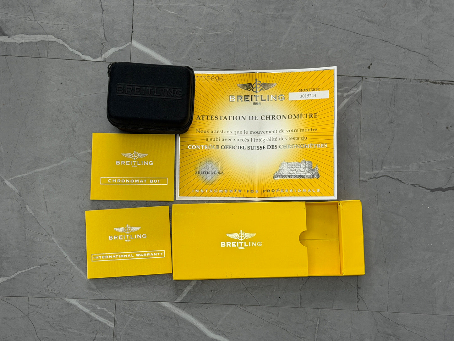 Mens Breitling Chronomat 44 B01 Chronograph Automatic Watch