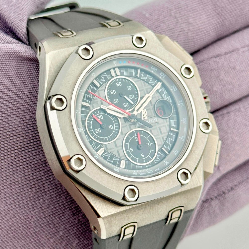 Audemars Piguet Royal Oak Off Shore Chronograph 26568Im.oo.a004Ca.01 Titanium