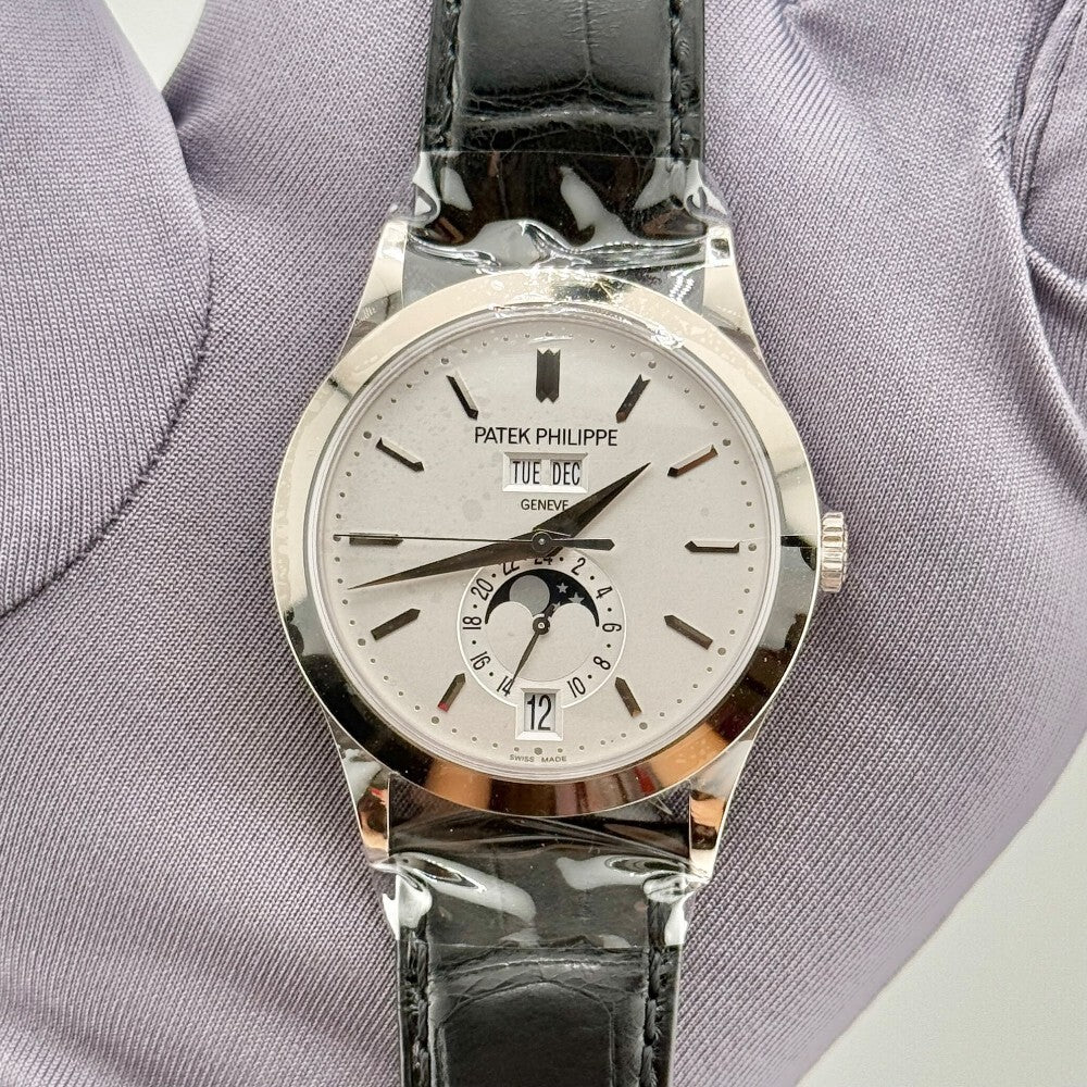 Patek Philippe Annual Calendar 5396G-011 White Gold