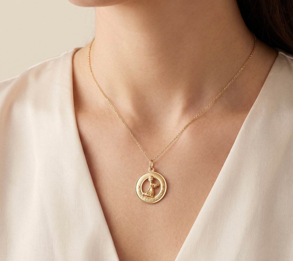 14K Yellow Gold Vintage Holy Communion Charm Polished Religious Pendant
