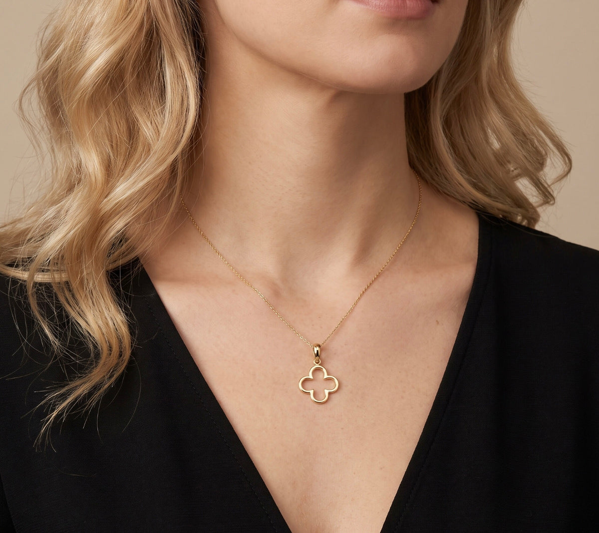18K Yellow Gold Clover Pendant Dainty Four-Leaf Lucky Motif Polished Finish