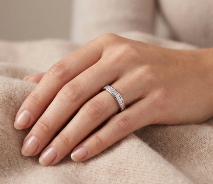 14K White Gold 0.13ctw Diamond Band Size 3.5 - Thin Stackable Wedding Ring
