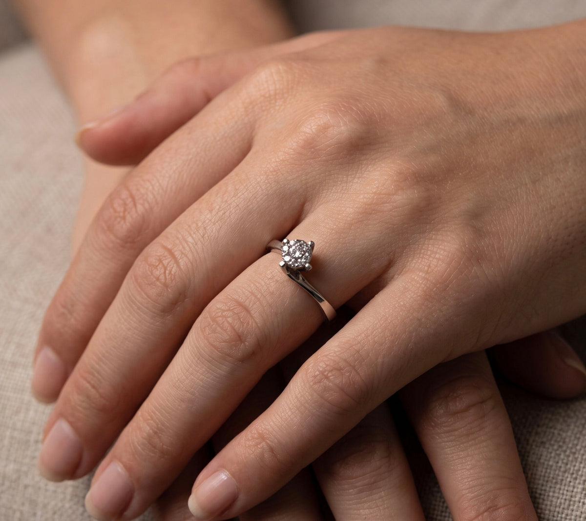 10K White Gold 0.25 CTW Dainty Diamond Cluster Ring, Size 7, Round Diamonds