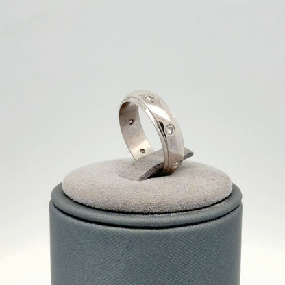 14K Diamond Station Band White Gold 0.31 CTW Dainty Round Diamonds Size 5.5