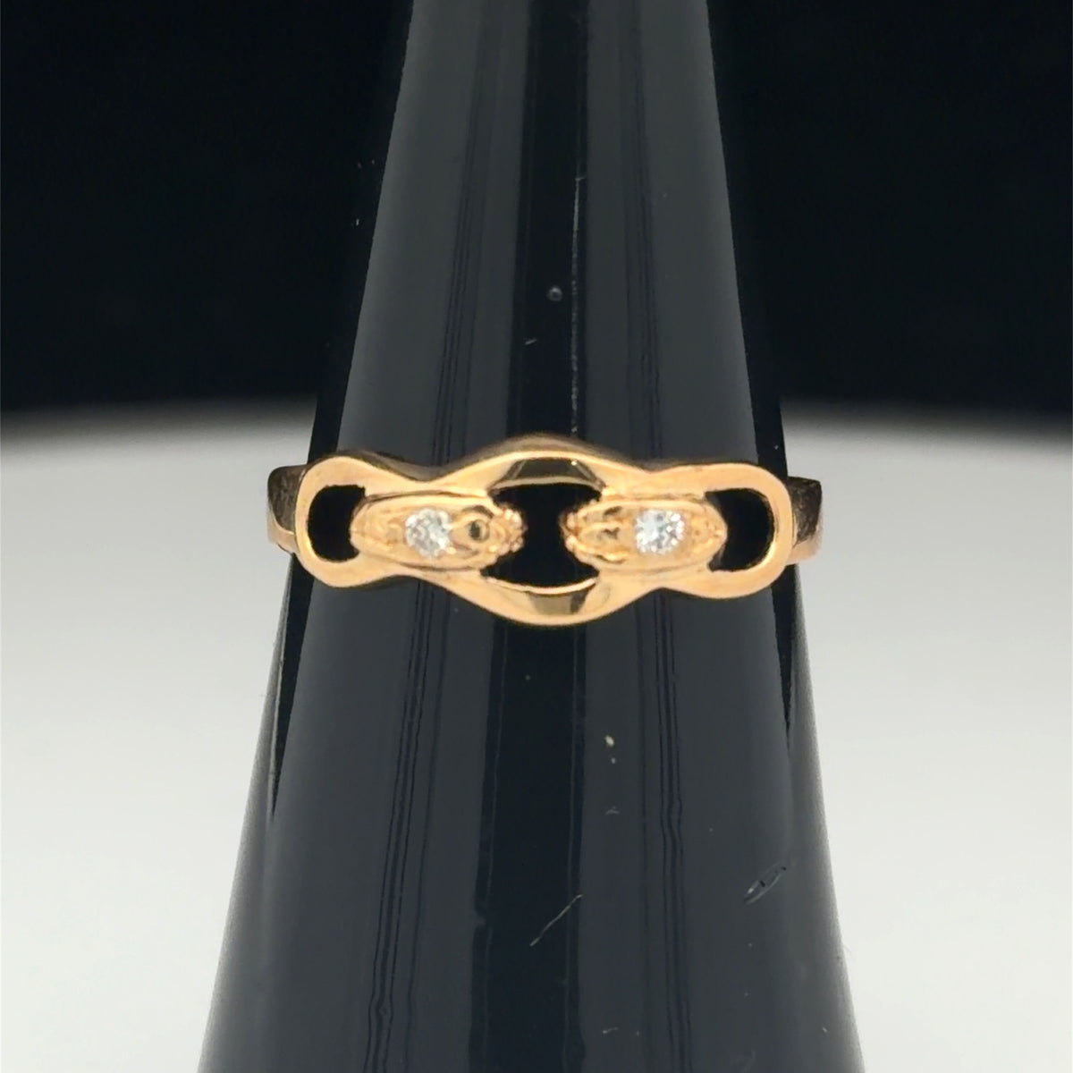 18K Yellow Gold Diamond Accented Band 0.03 CTW Looping Pattern Size 5.5