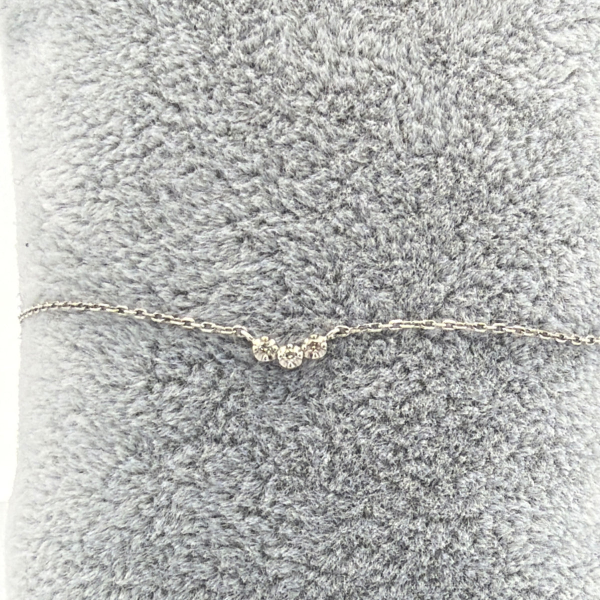 10K White Gold Diamond Station Bracelet 0.02 CTW, 7 in, Dainty Stackable
