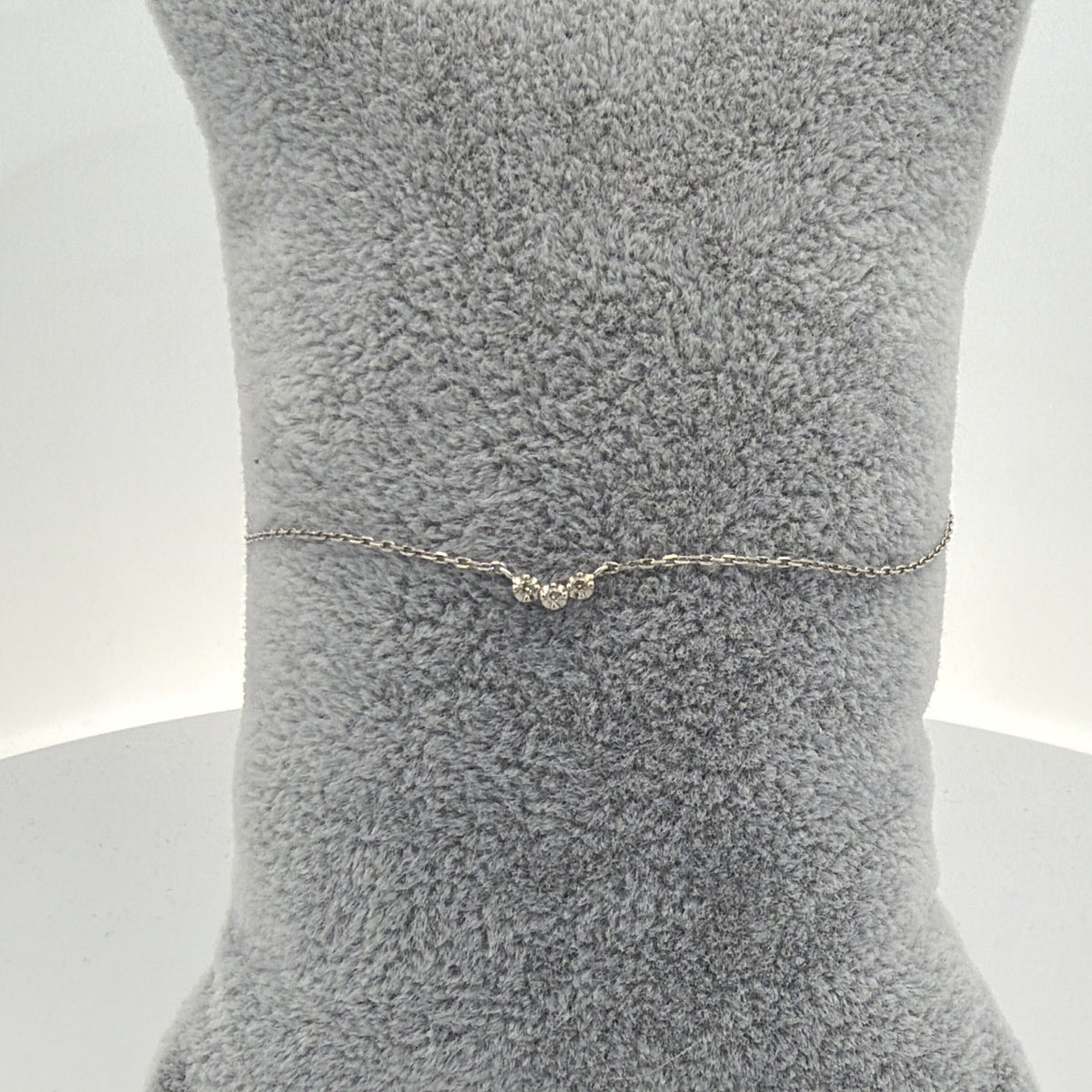 10K White Gold Diamond Station Bracelet 0.02 CTW, 7 in, Dainty Stackable