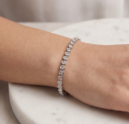 18K White Gold Diamond Tennis Bracelet 1.38 CTW Round Prong-Set 6.5 Inches