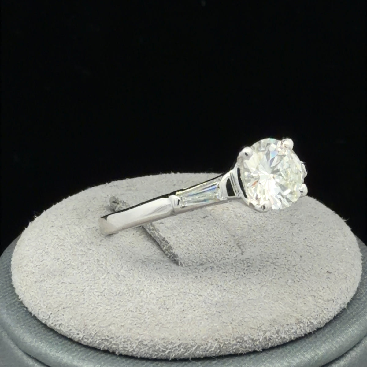 14K White Gold Diamond Engagement Ring, 1.01 CTW, Statement Ring, Size 8.25
