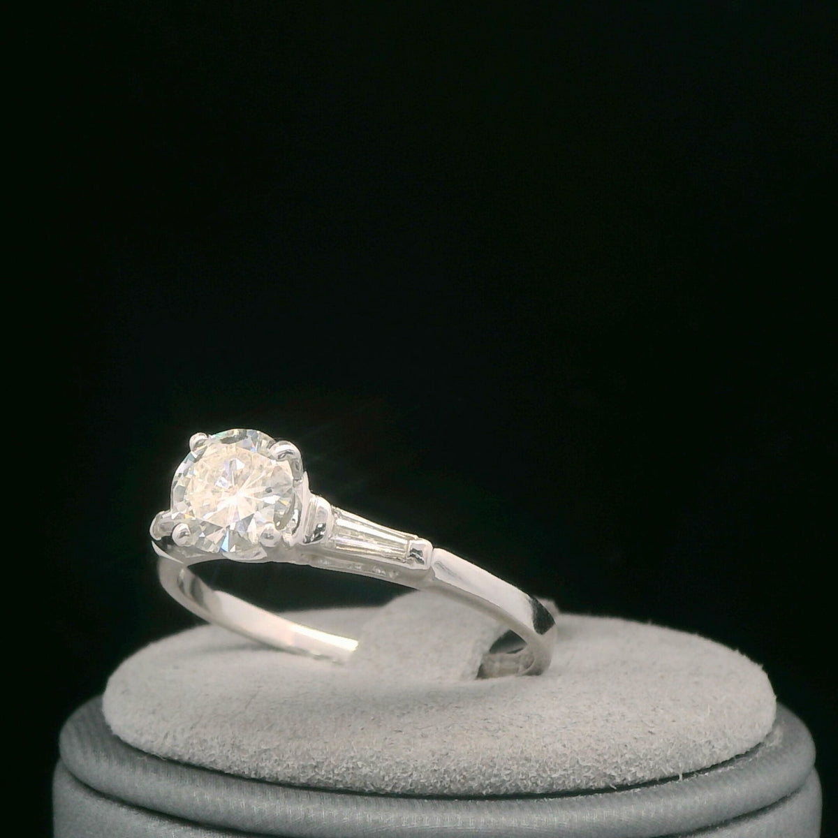 14K White Gold Diamond Engagement Ring, 1.01 CTW, Statement Ring, Size 8.25