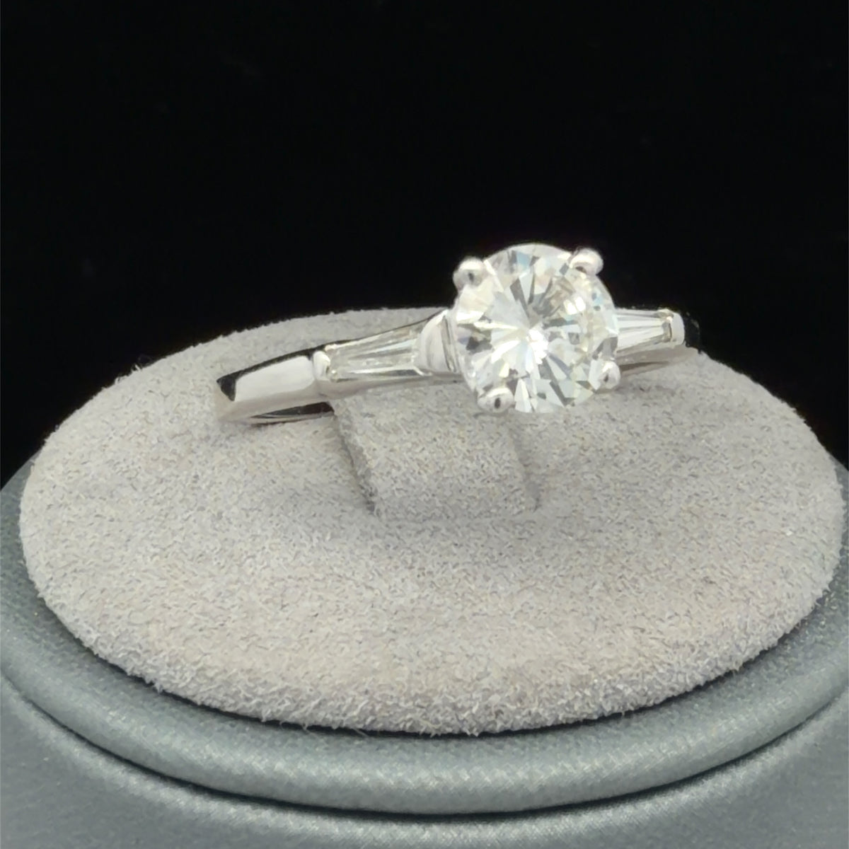 14K White Gold Diamond Engagement Ring, 1.01 CTW, Statement Ring, Size 8.25