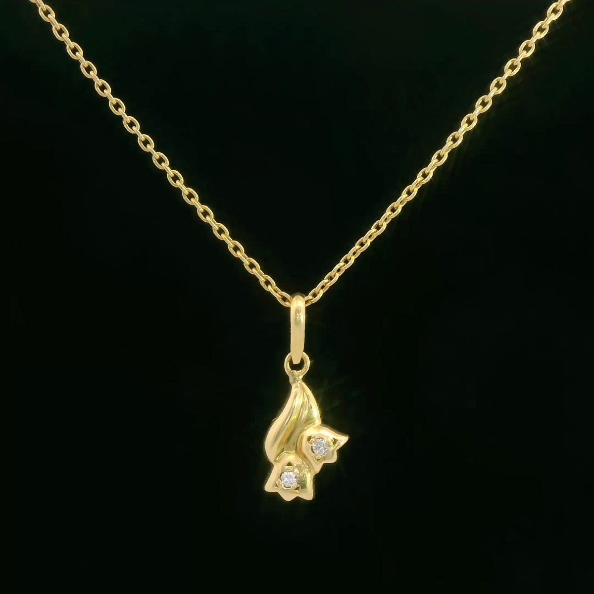 Dior 18K Yellow Gold Vintage Diamond Flower Pendant Necklace 0.02 Ct Diamond