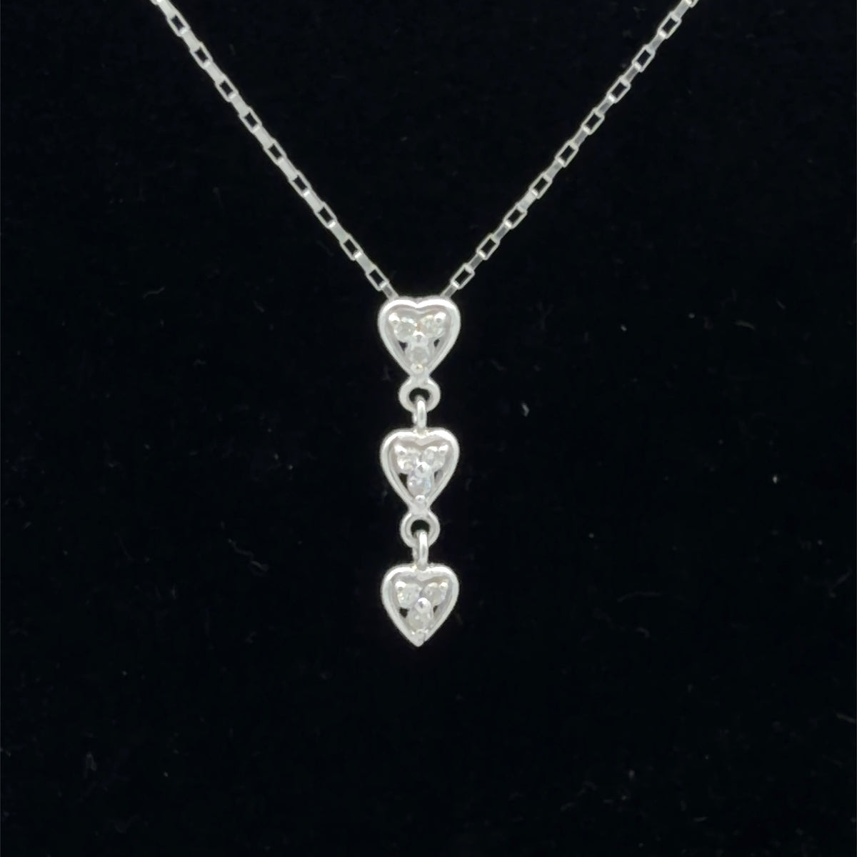 18K White Gold Diamond Drop Pendant Necklace 0.05 CTW Dainty Solitaire