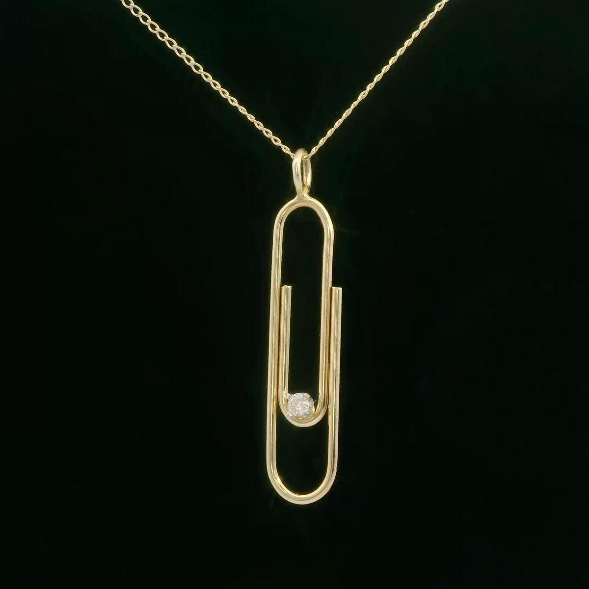 14K Yellow Gold Paperclip Pendant Necklace w/ Accent Diamond