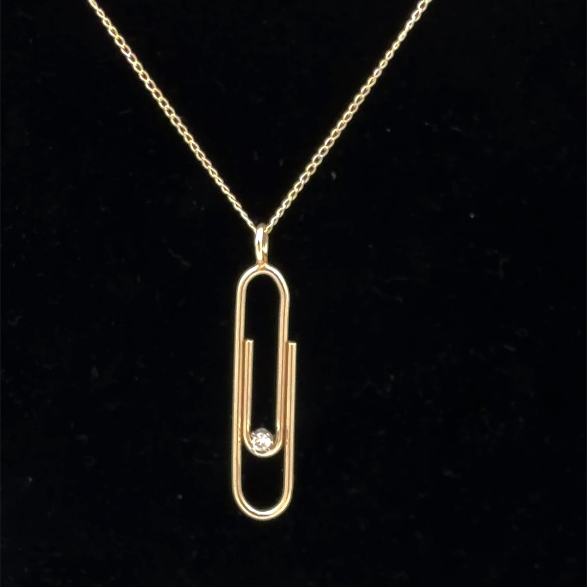 14K Yellow Gold Paperclip Pendant Necklace w/ Accent Diamond