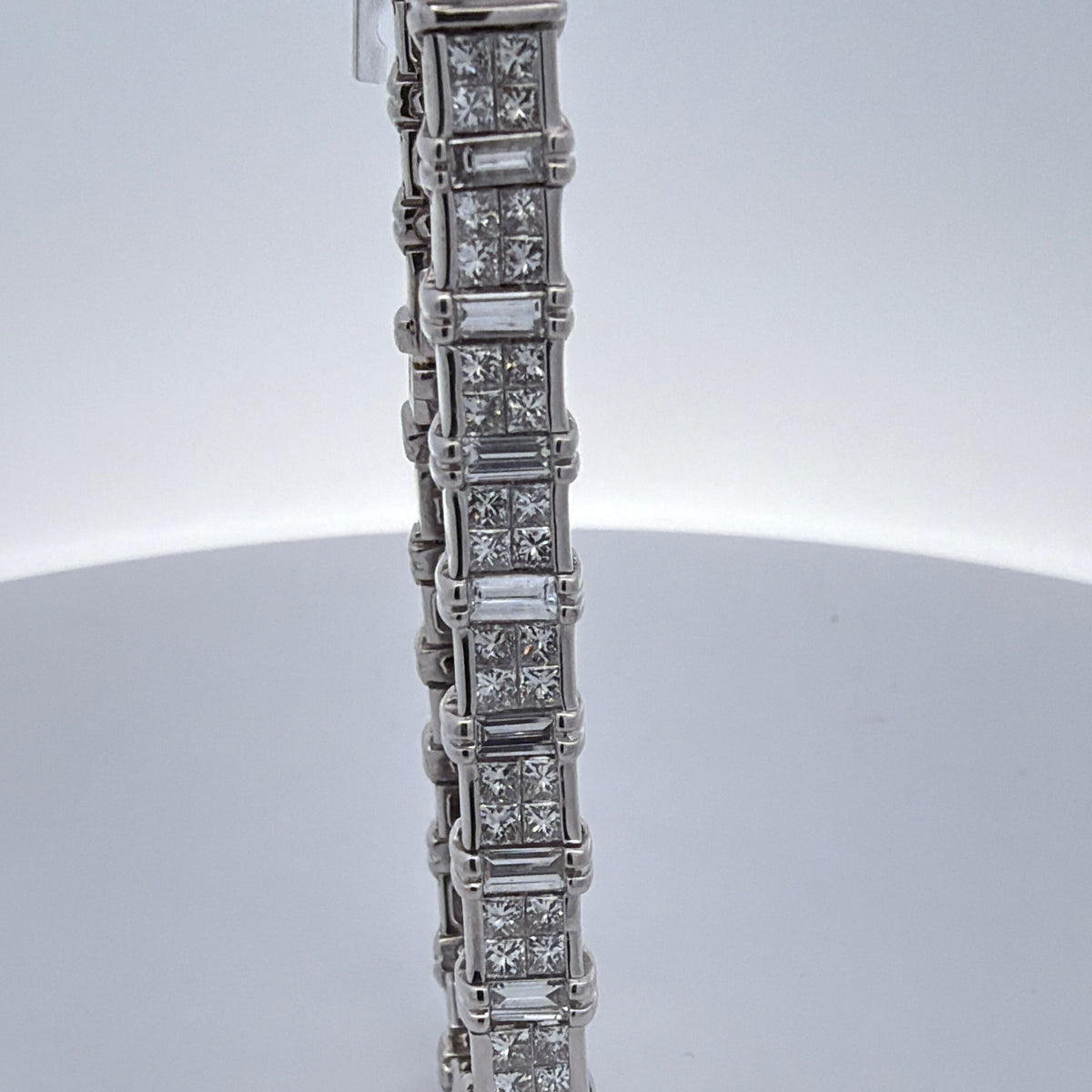 18K White Gold 2.50ctw Diamond Link Station Bracelet, Dainty Round Diamonds