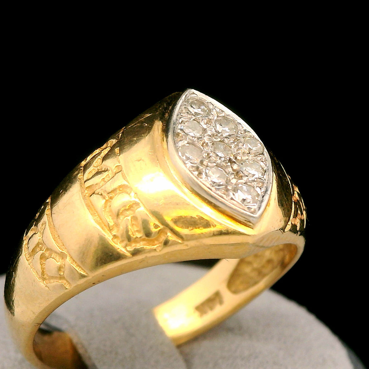 14K Yellow Gold Diamond Men's Ring 0.15 CTW Size 8 Polished Classic Band