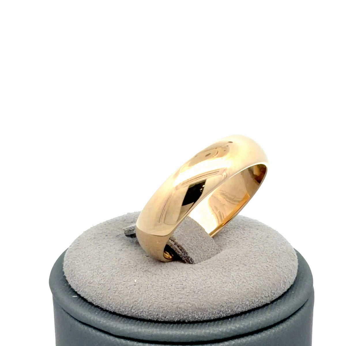 14K Yellow Gold 5.6mm Wide Wedding Band, Classic Polished Domed, Size 10