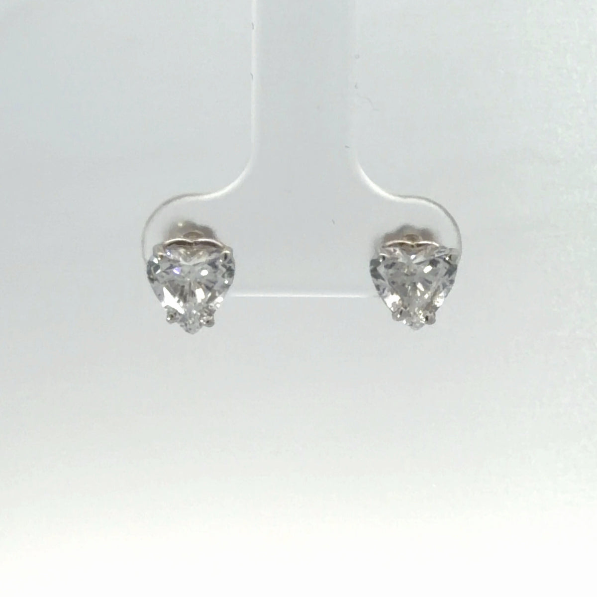 14K White Gold 2.00 CTW Heart-Shaped Dainty Simulated Diamond Stud Earrings
