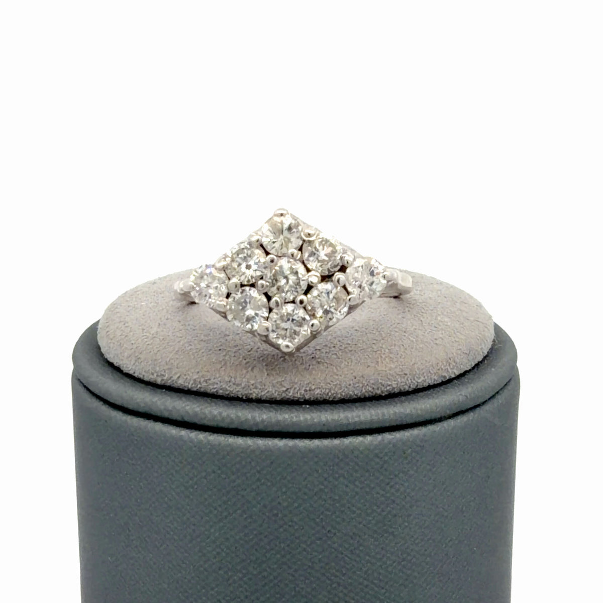 14K White Gold Diamond Ring 1.80 CTW Sparkling Statement Design Size 7.5