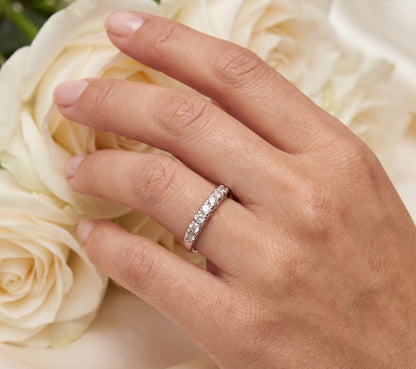 Platinum Vintage Style Diamond Band, 0.48 CTW Round-Cut Diamond Band Size 7