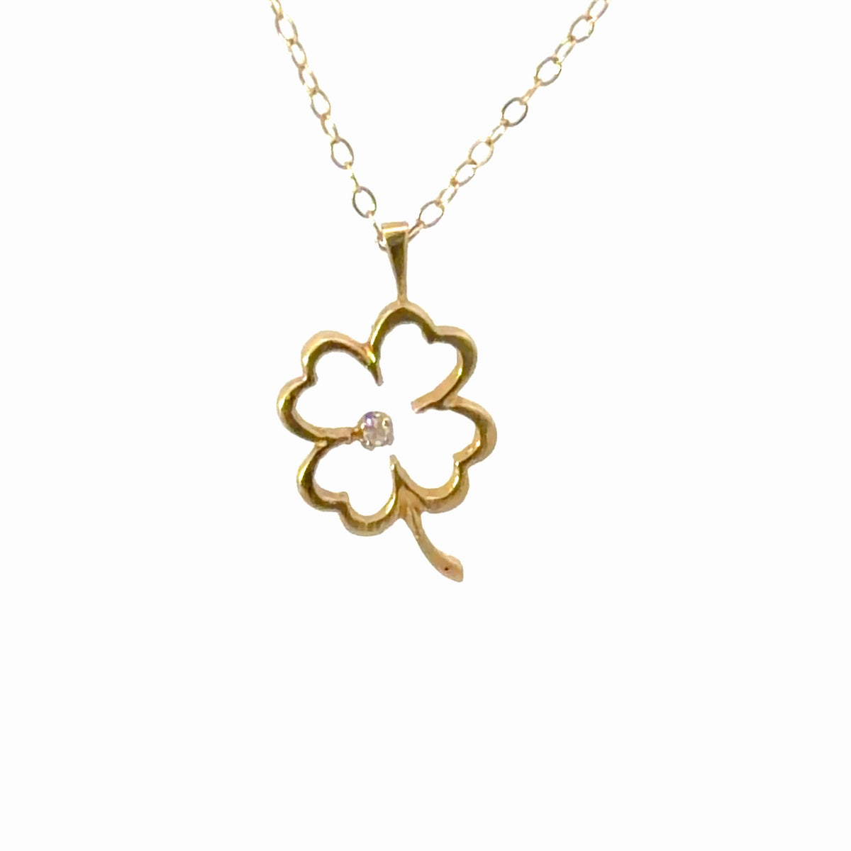 14K Yellow Gold Clover Pendant Neclace With Sapphire Accent Stone