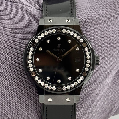 Hublot Classic Fusion Black Magic 38 565.Cx.1210.Vr.1204 Ceramic