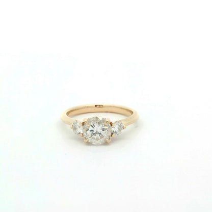 Gold Engagement Ring 1.50 Carats Diamonds