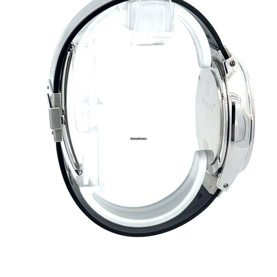 Hublot Quartz Men's Watch Steel Case With Rubber Strap Authentic Luxury Timepiece