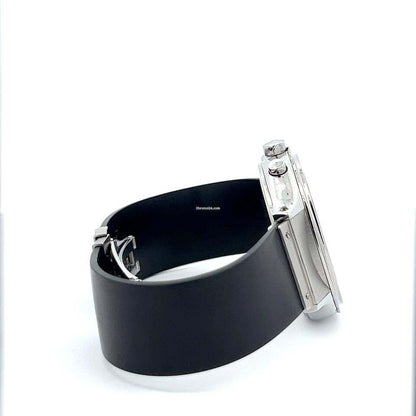 Hublot Quartz Men's Watch Steel Case With Rubber Strap Authentic Luxury Timepiece