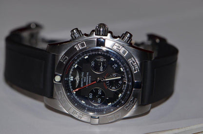 Breitling Chronomat Automatic Men's Watch Steel Case With Rubber Strap Authentic Luxury Timepiece