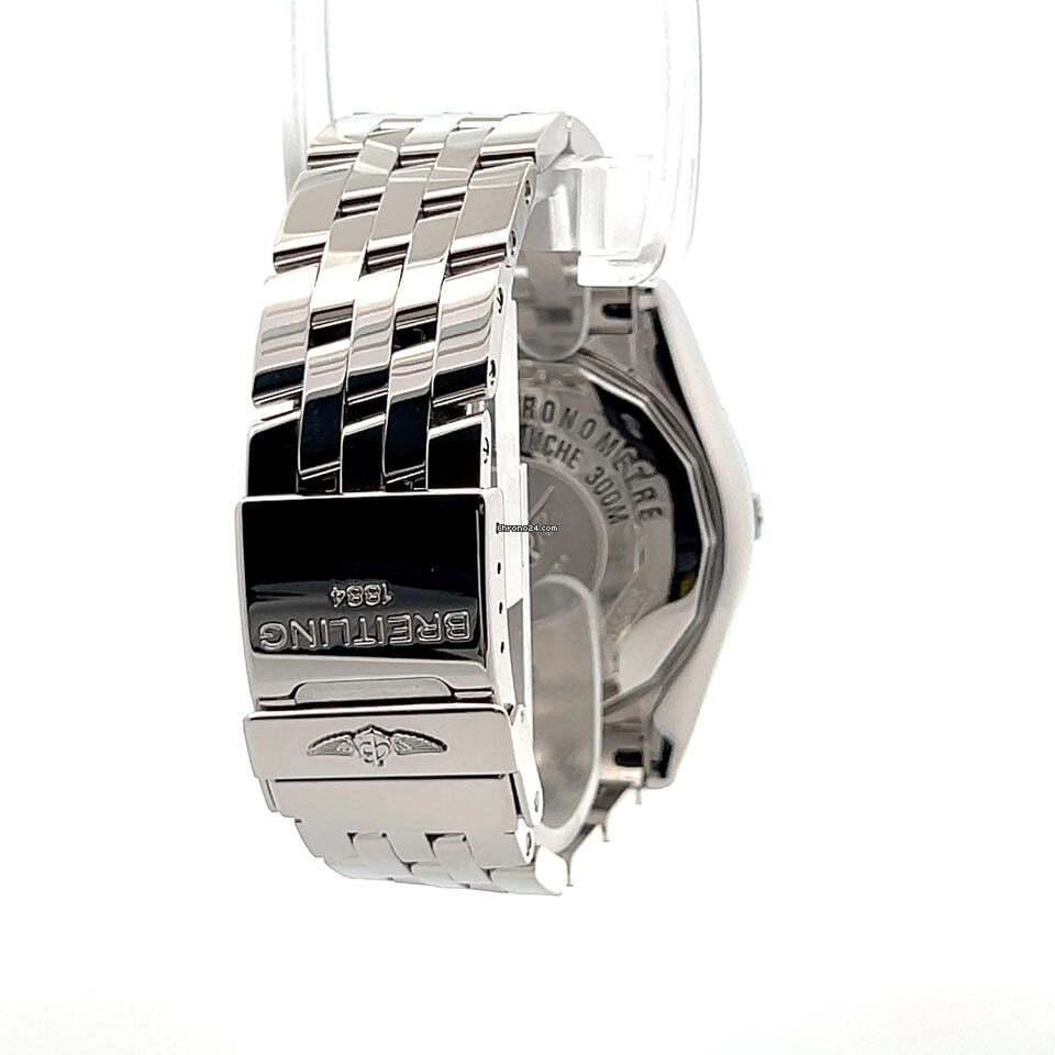 Breitling Chronomat Evolution Automatic Men's Watch With Steel Case and Strap Authentic Luxury Timepiece