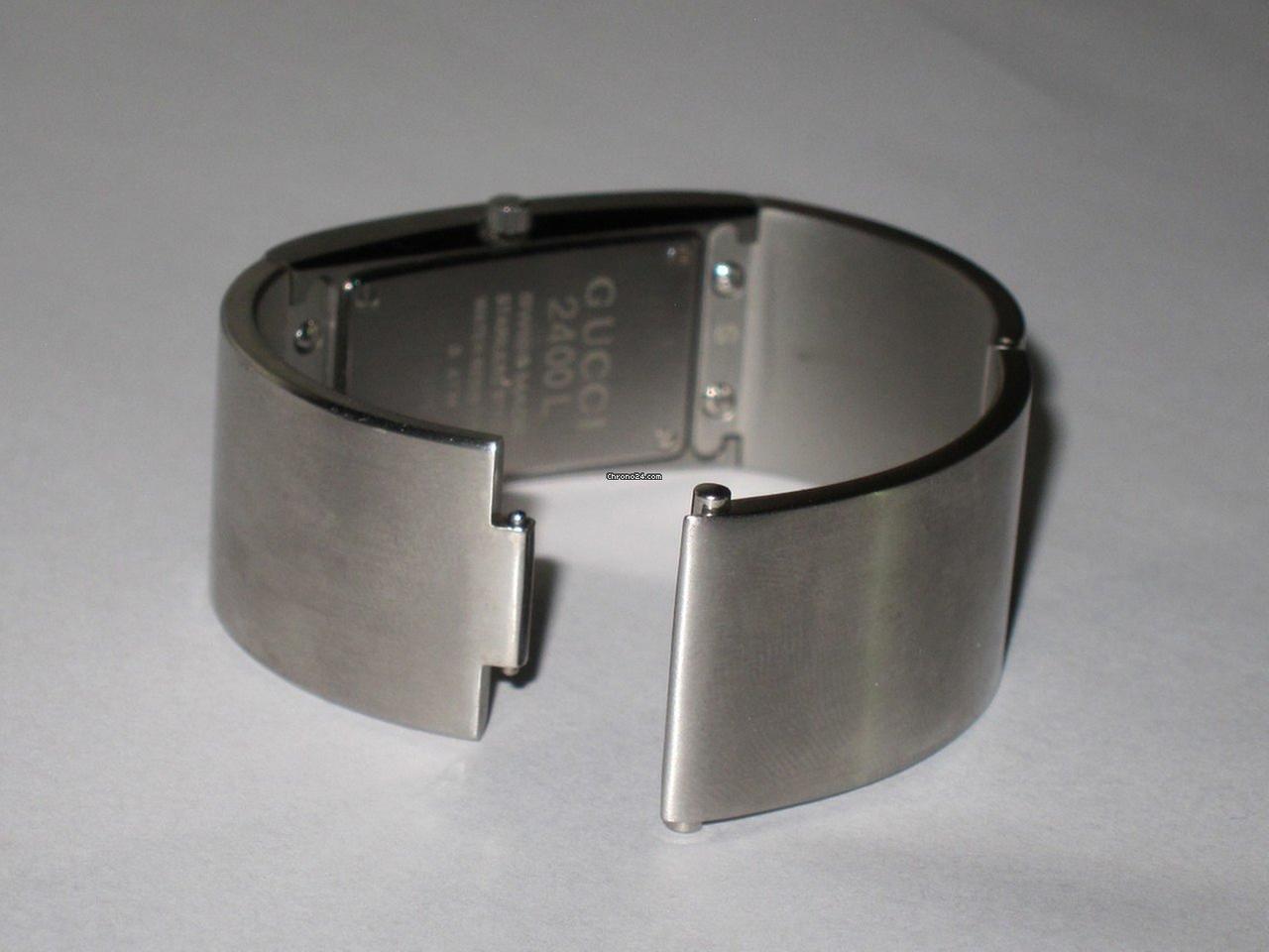 Gucci Quartz Women's Watch With Steel Case and Strap Authentic Luxury Timepiece