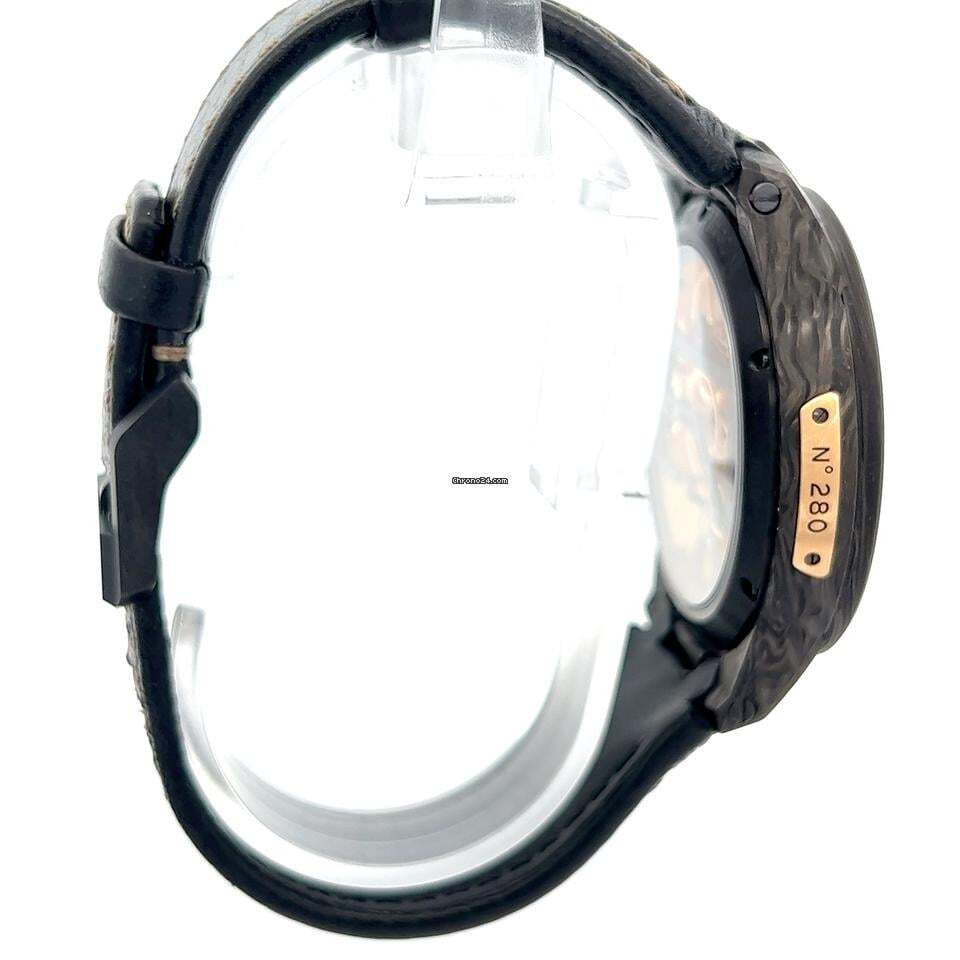 Ulysse Nardin Executive Automatic Men's Watch Carbon Case With Leather Strap Authentic Luxury Timepiece