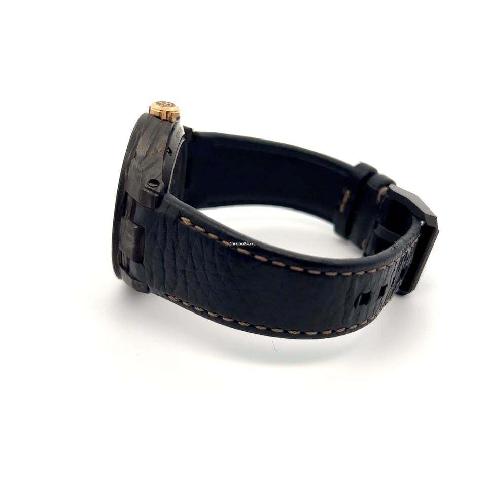 Ulysse Nardin Executive Automatic Men's Watch Carbon Case With Leather Strap Authentic Luxury Timepiece