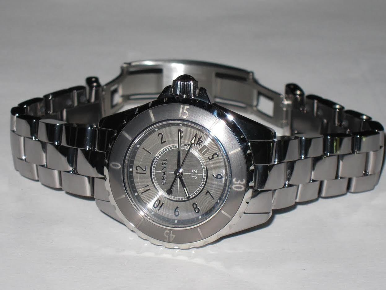 Chanel J12 Quartz Women's Watch With Ceramic Case and Strap Authentic Luxury Timepiece