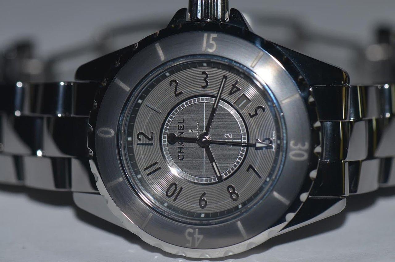 Chanel J12 Quartz Women's Watch With Ceramic Case and Strap Authentic Luxury Timepiece